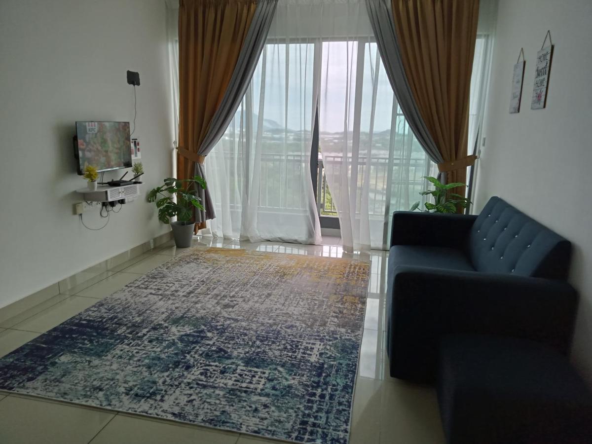 Fz Almyra Homestay Kajang Ngoại thất bức ảnh